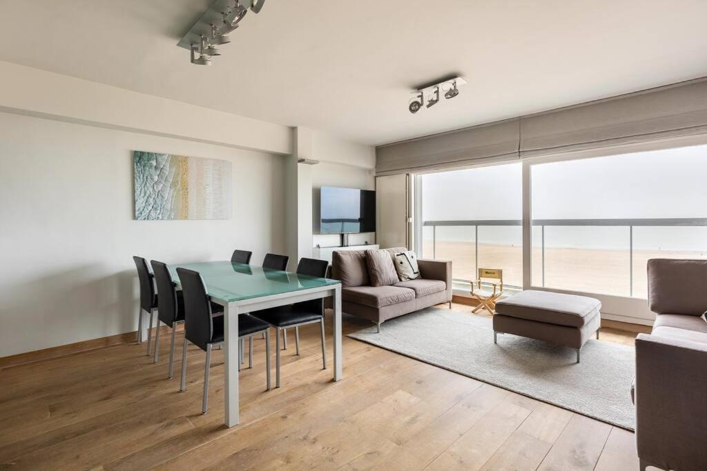 Seafront Apartment 2 Bed Duinbergen Knokke-Heist Exterior photo